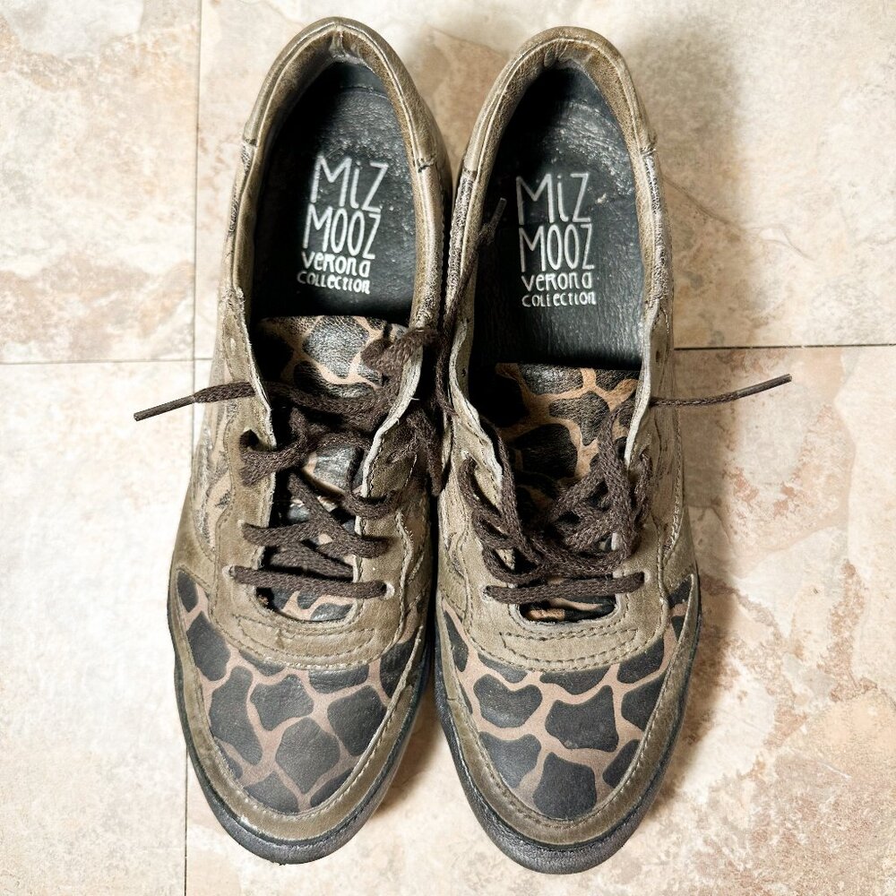 Miz Mooz Verona Collection Women Size 39 8 Brown Leather Multi Patterned Sneaker